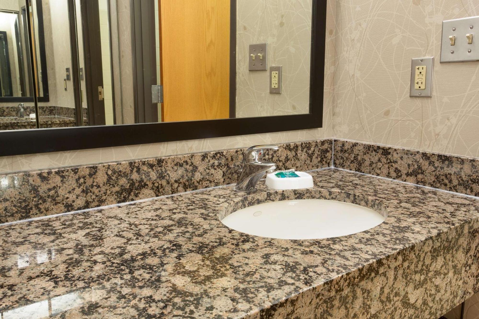Drury Inn & Suites Lafayette La Εξωτερικό φωτογραφία